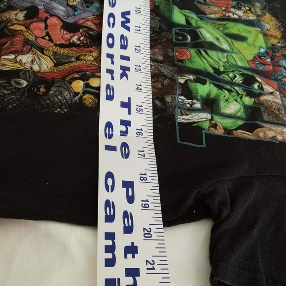 Marvel Heroes and Villains T-Shirt Boys Medium - Picture 4 of 6